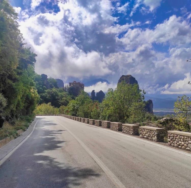 Holiday Meteora A Kalambaka Esterno foto